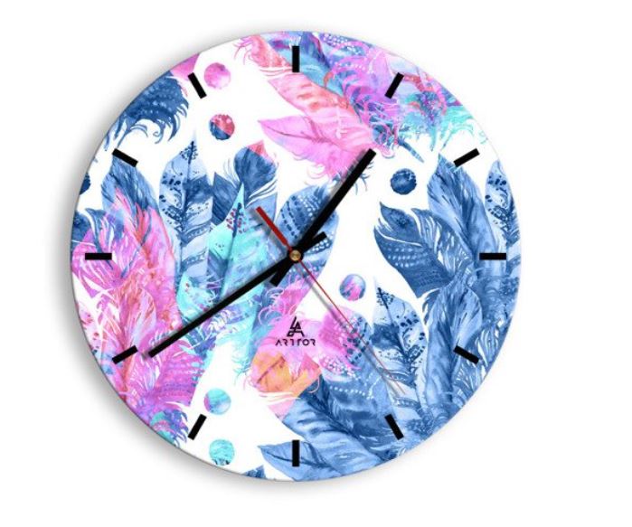 Zegar ścienny młodzieżowy – dopasowanie do wystroju wnętrza